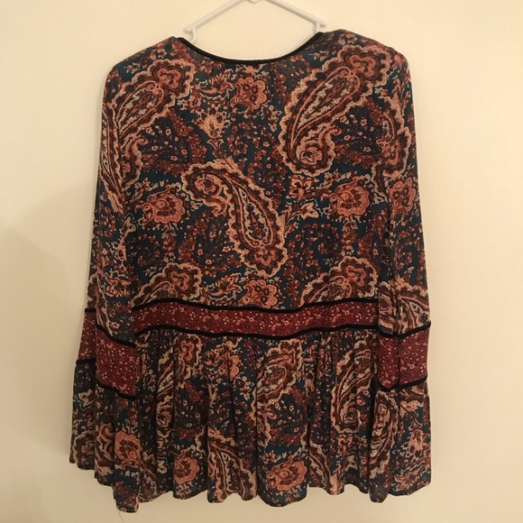 American Eagle Boho floral blouse - Picture 2 of 2